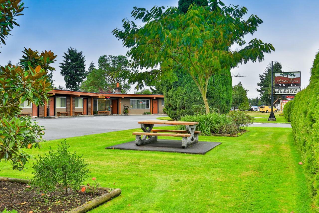 Arbutus Grove Motel Parksville Eksteriør bilde